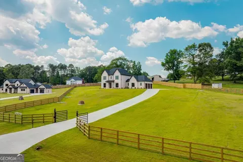 3084 Luther Wages Rd, Dacula, GA 30019