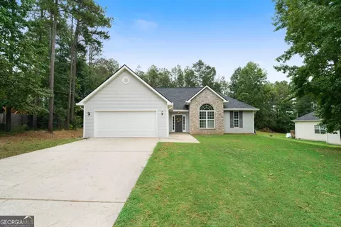 162 Hawk Ln, Carrollton, GA 30116