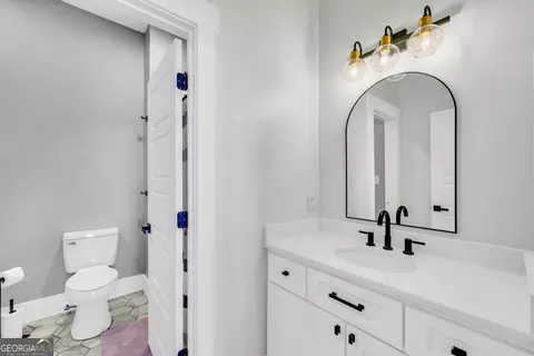 Bath - 590 Sardis Rd, Rayle, GA 30660 photo 1 of 12