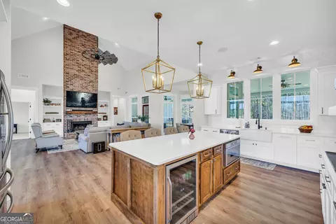 Kitchen - 590 Sardis Rd, Rayle, GA 30660 photo 2 of 10