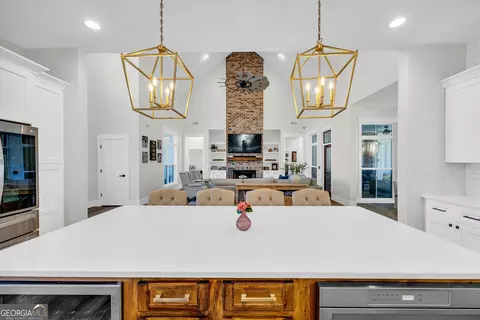 Kitchen - 590 Sardis Rd, Rayle, GA 30660 photo 3 of 10
