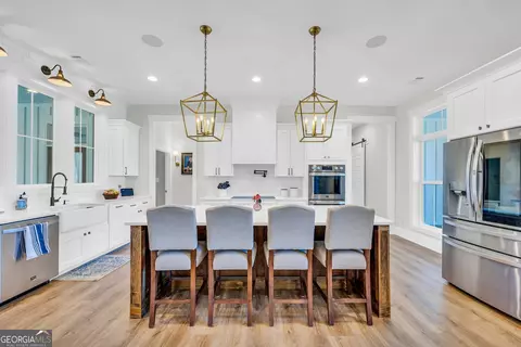 Kitchen - 590 Sardis Rd, Rayle, GA 30660 photo 6 of 10