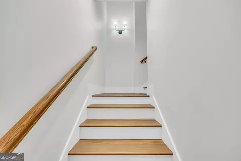 Entry Way - 590 Sardis Rd, Rayle, GA 30660 photo 4 of 5