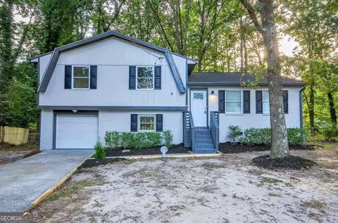 6610 Leisure Trl, College Park, GA 30349
