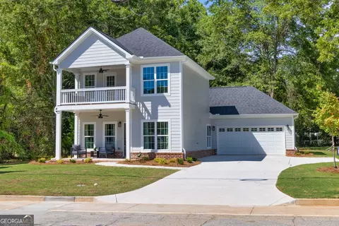 5137 Newton Dr, Covington, GA 30014