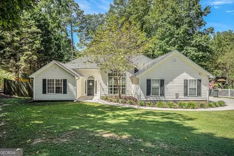39 White Birch Ln, Carrollton, GA 30116