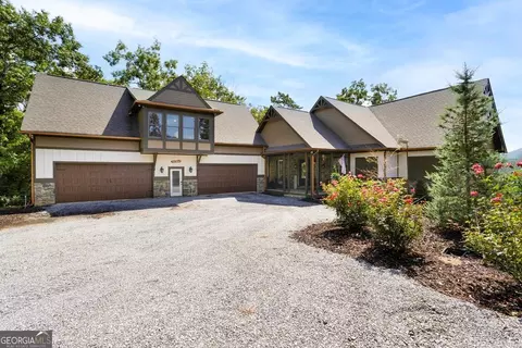 205 Hightower Ridge Dr, Hiawassee, GA 30546
