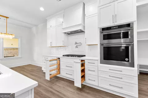 Kitchen - 228 S Smith Rd, Lagrange, GA 30241 photo 6 of 7