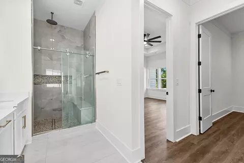 Entry Way - 228 S Smith Rd, Lagrange, GA 30241 photo 10 of 12