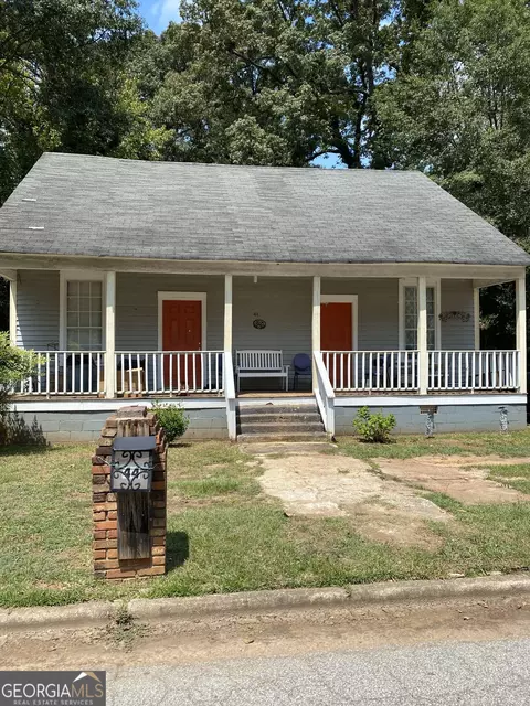 44 Wilcoxon St, Newnan, GA 30263