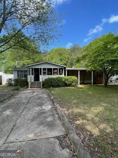10 Johnson Ave, Manchester, GA 31816