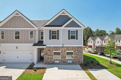 227 Switcher Ct #105, Union City, GA 30291