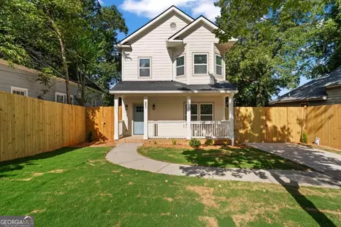 650 Whitaker St NW, Atlanta, GA 30318