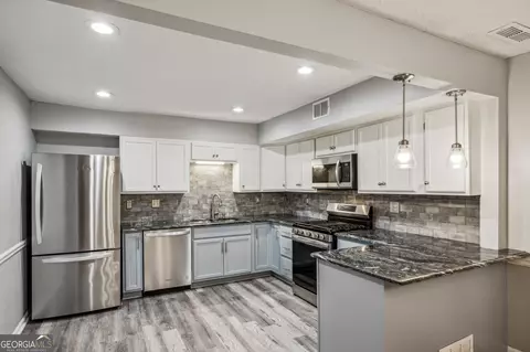 1451 Oakridge Cir #1451, Decatur, GA 30033