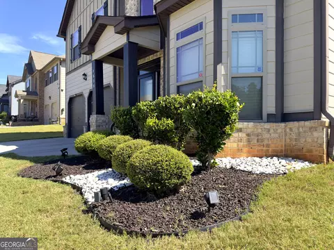 6898 Dresden Dr, Rex, GA 30273 photo 8