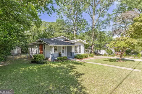 2616 Shannon Dr, Austell, GA 30106