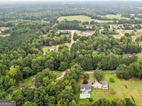 View/Area - 263 Quail Run, Williamson, GA 30292 photo 3 of 5