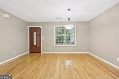 Living - 263 Quail Run, Williamson, GA 30292 photo 5 of 5
