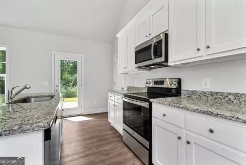 Entry Way - 39 Beth Ann Ln #LOT 32 PH 2, Commerce, GA 30529 photo 4 of 7