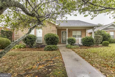 94 Park Ln, Warner Robins, GA 31093