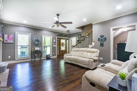 225 Thrash Rd, Lagrange, GA 30241 photo 4