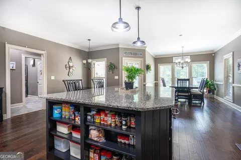 225 Thrash Rd, Lagrange, GA 30241 photo 9