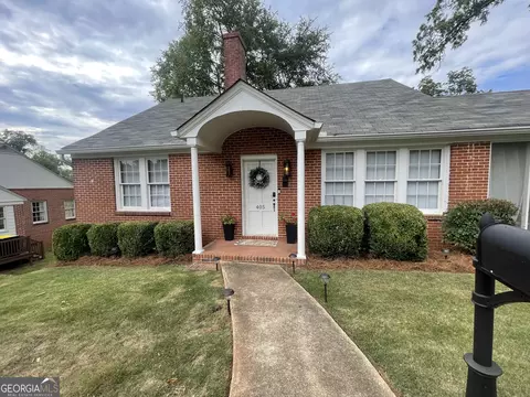 405 E 4th St, West Point, GA 31833 photo 2