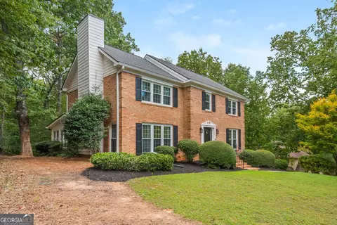 3580 Hermitage Dr, Berkeley Lake, GA 30096 photo 4