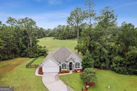 208 Braeburn Ln, Kingsland, GA 31548