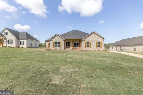 103 River Rdg, Hawkinsville, GA 31036