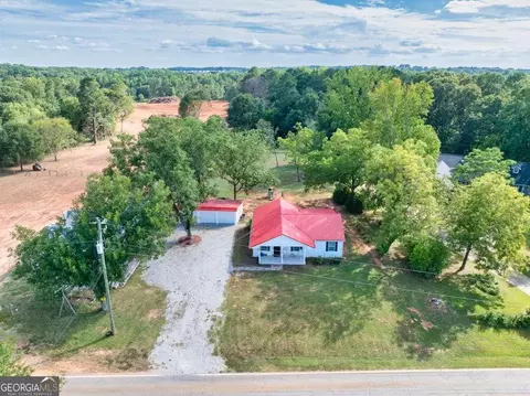 1263 Bethlehem Rd, Statham, GA 30666 photo 4