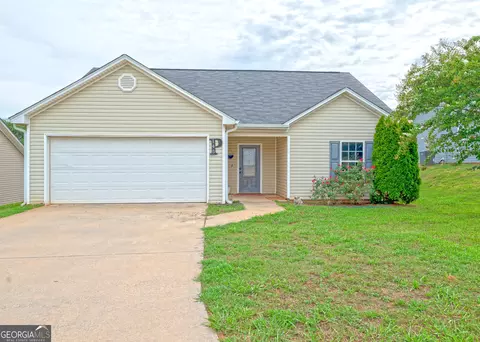 145 Crest View Dr, Carnesville, GA 30521