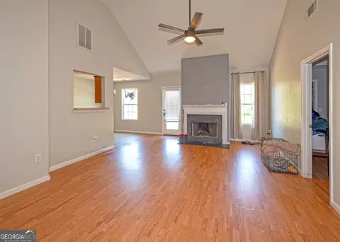 145 Crest View Dr, Carnesville, GA 30521 photo 4