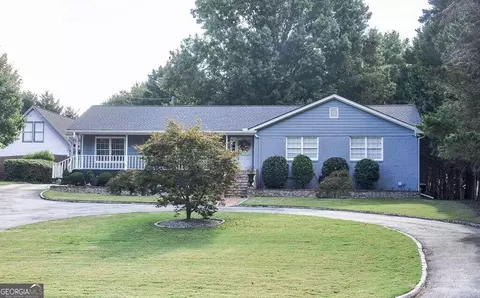 1521 Collins Hill Rd, Lawrenceville, GA 30043
