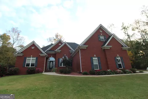 194 Sweetwater Rdg, Hoschton, GA 30548