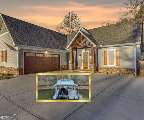 3844 Clubhouse Dr, Gainesville, GA 30501