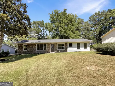 2915 Harper Valley Dr, College Park, GA 30349