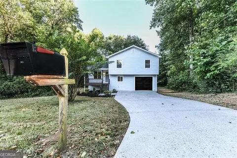 1666 Grey Fox Ct, Lawrenceville, GA 30044