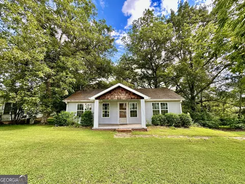 511 Chestnut St, Bremen, GA 30110