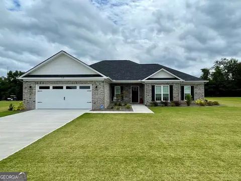 118 Sunfield Station Dr, Statesboro, GA 30461