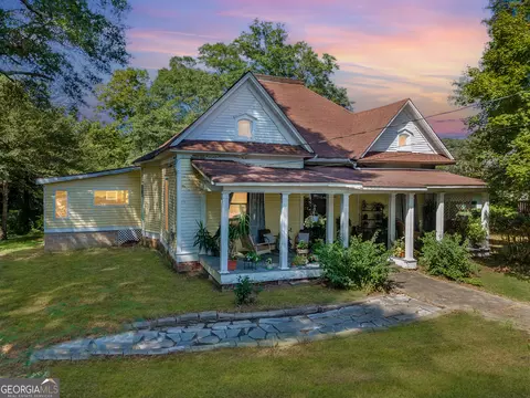 607 Magnolia St, Villa Rica, GA 30180
