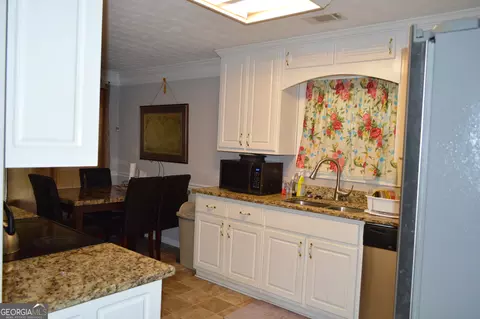35 Clarion Ct, Covington, GA 30016 photo 8
