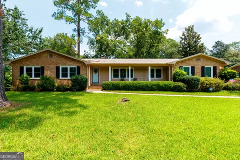 806 Tanglewood Dr, Valdosta, GA 31602