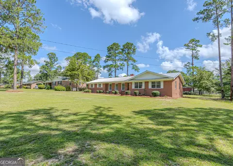 205 Clairmont Dr, Dublin, GA 31021 photo 5