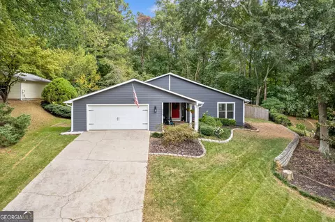 655 Lake Forest Ct, Roswell, GA 30076
