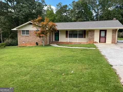 7231 Woodland Ave SE, Covington, GA 30014