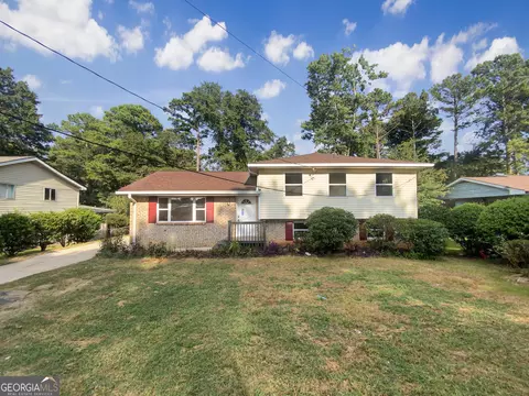 8004 Kendrick Rd, Jonesboro, GA 30238