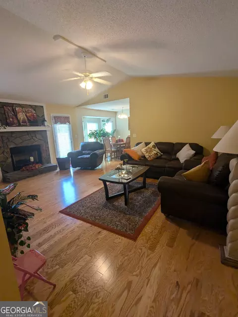 1239 Shady Brook Ct, Hampton, GA 30228 photo 5
