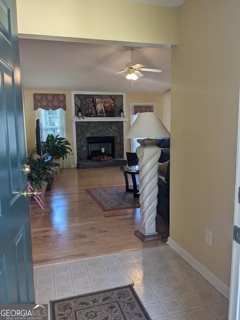 1239 Shady Brook Ct, Hampton, GA 30228 photo 2