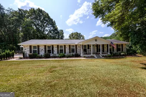 275 Pine Trail Rd, Fayetteville, GA 30214